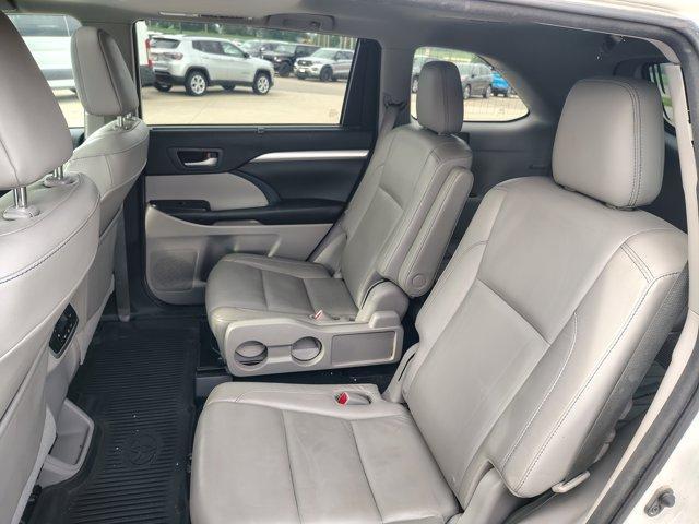 used 2016 Toyota Highlander car, priced at $20,588