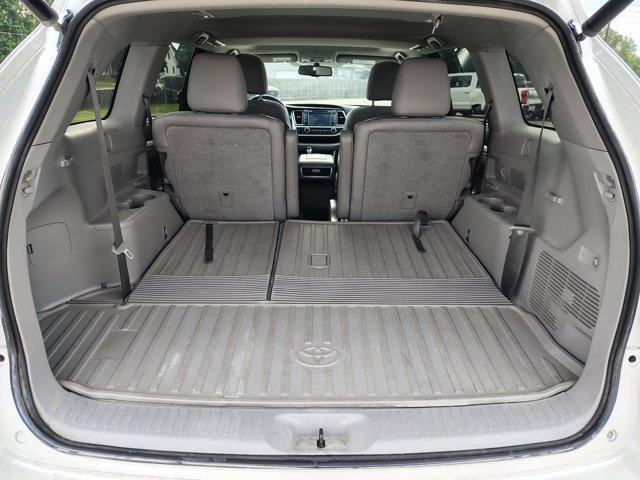 used 2016 Toyota Highlander car, priced at $20,588