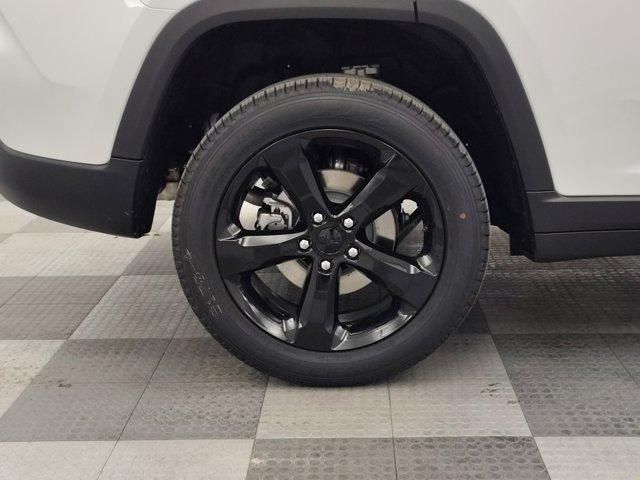 new 2025 Jeep Grand Cherokee car, priced at $48,314