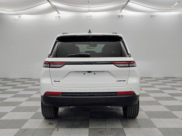 new 2025 Jeep Grand Cherokee car, priced at $48,314