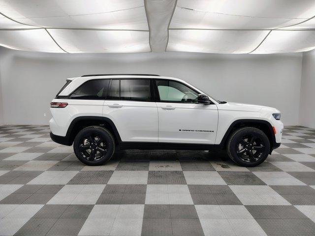 new 2025 Jeep Grand Cherokee car, priced at $48,314