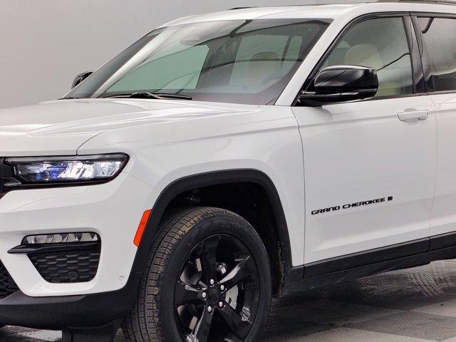 new 2025 Jeep Grand Cherokee car, priced at $48,314