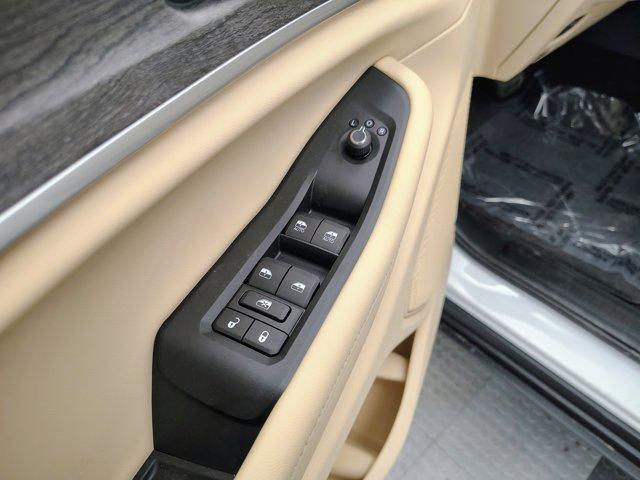 new 2025 Jeep Grand Cherokee car, priced at $48,314