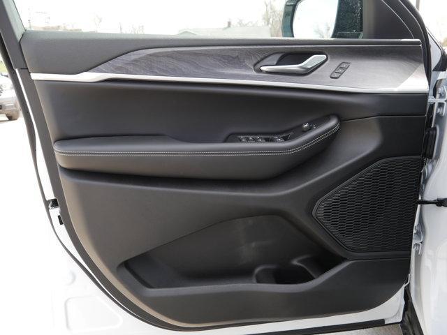 new 2025 Jeep Grand Cherokee L car, priced at $44,503