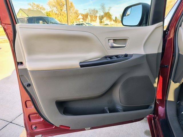 used 2015 Toyota Sienna car, priced at $17,788