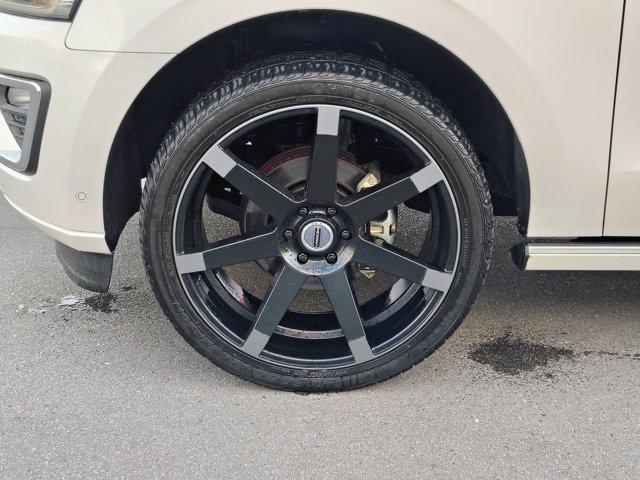 used 2018 Ford Expedition Max car, priced at $24,988