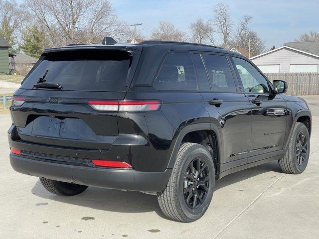 new 2025 Jeep Grand Cherokee car, priced at $41,459