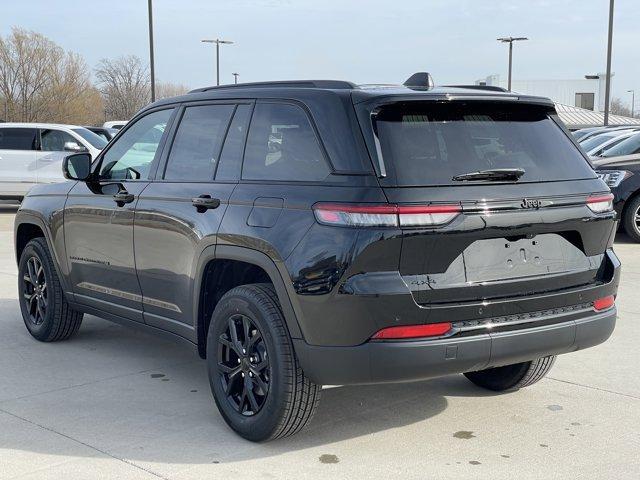 new 2025 Jeep Grand Cherokee car, priced at $41,459