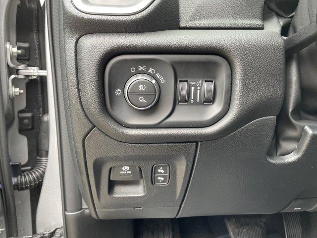 new 2025 Ram 1500 car, priced at $53,747