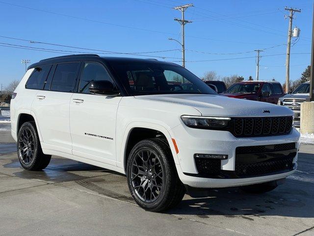 new 2025 Jeep Grand Cherokee L car, priced at $56,669