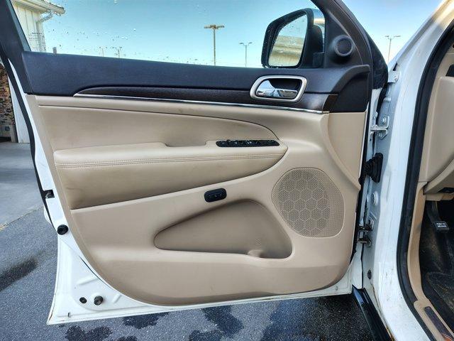 used 2014 Jeep Grand Cherokee car, priced at $8,700