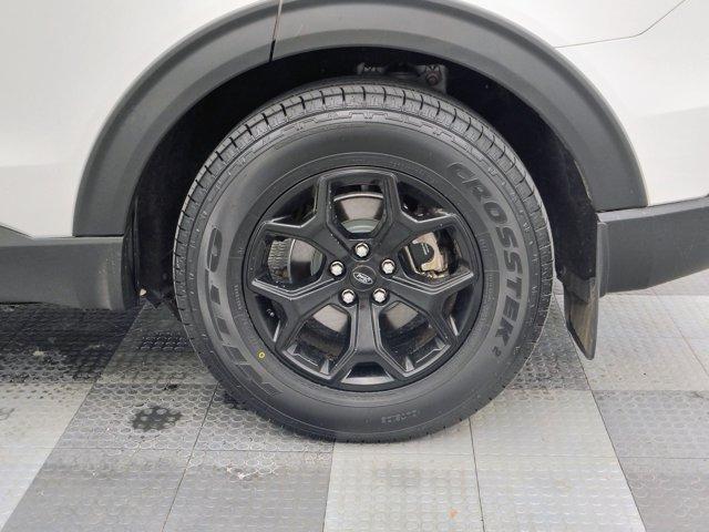 used 2022 Ford Explorer car, priced at $27,288