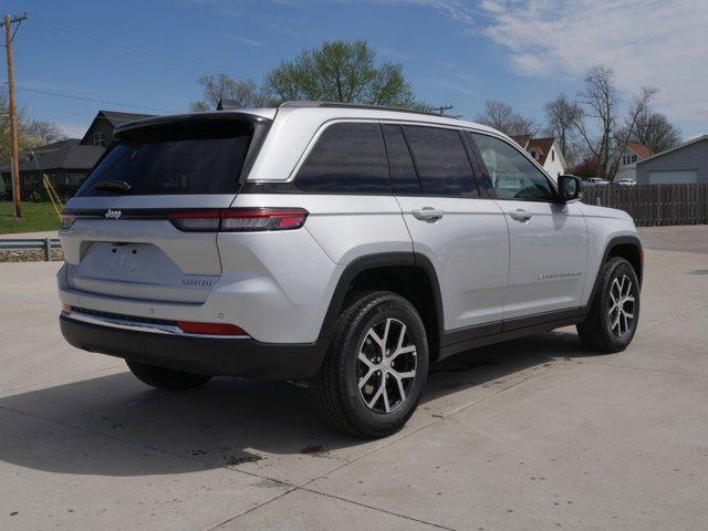 new 2024 Jeep Grand Cherokee car, priced at $39,614