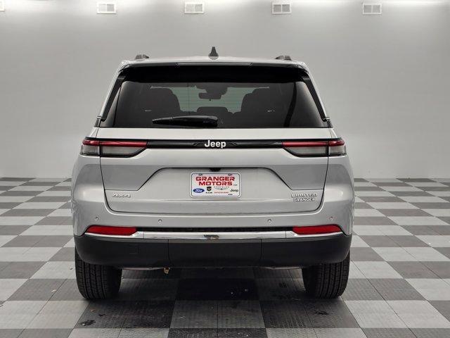 new 2025 Jeep Grand Cherokee car, priced at $41,206