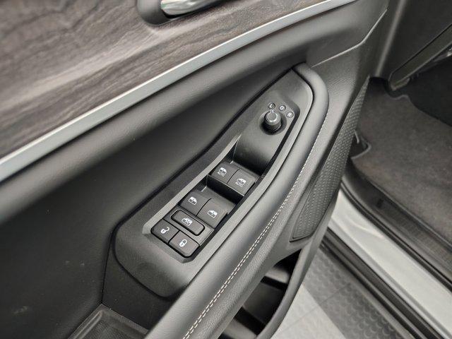new 2025 Jeep Grand Cherokee car, priced at $41,206