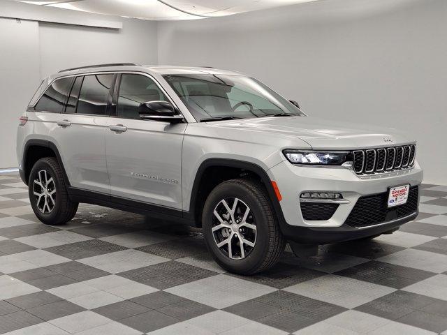 new 2025 Jeep Grand Cherokee car, priced at $41,206