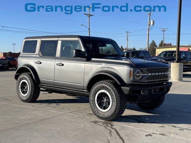 new 2024 Ford Bronco car, priced at $56,892