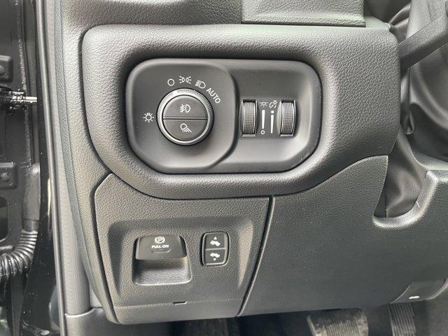 new 2025 Ram 1500 car, priced at $59,677