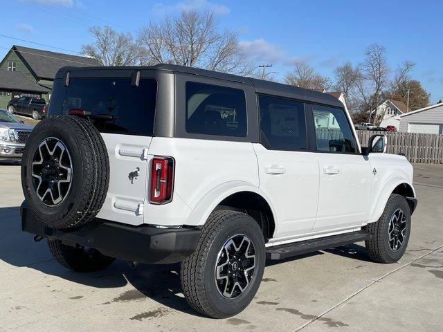 new 2024 Ford Bronco car, priced at $48,985