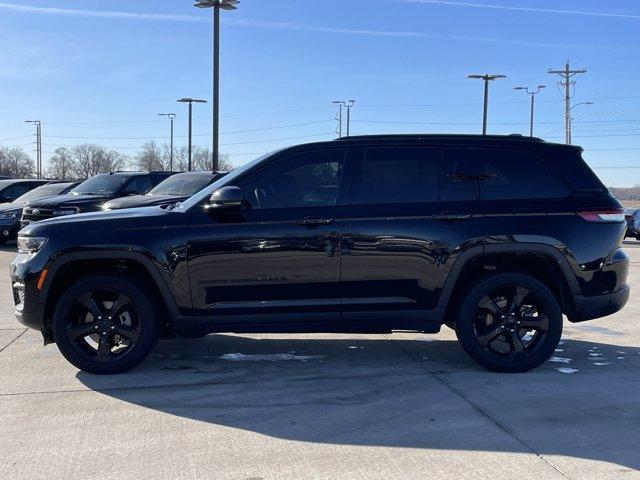 used 2023 Jeep Grand Cherokee car, priced at $33,588