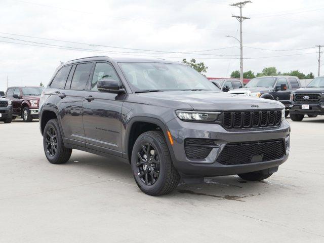 new 2024 Jeep Grand Cherokee car, priced at $41,580