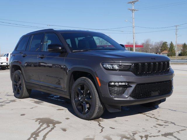 new 2024 Jeep Grand Cherokee car, priced at $48,451