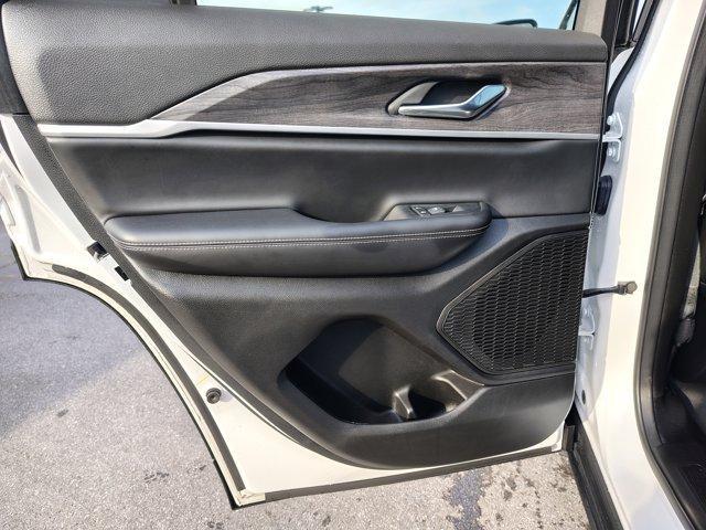 used 2024 Jeep Grand Cherokee car, priced at $39,988