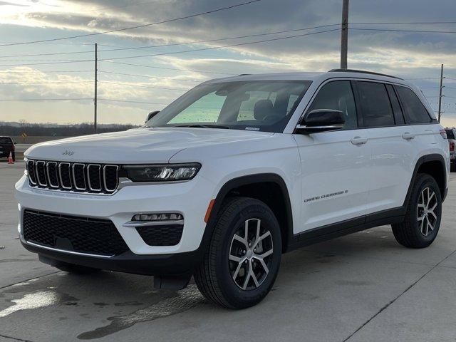 new 2025 Jeep Grand Cherokee car, priced at $41,787