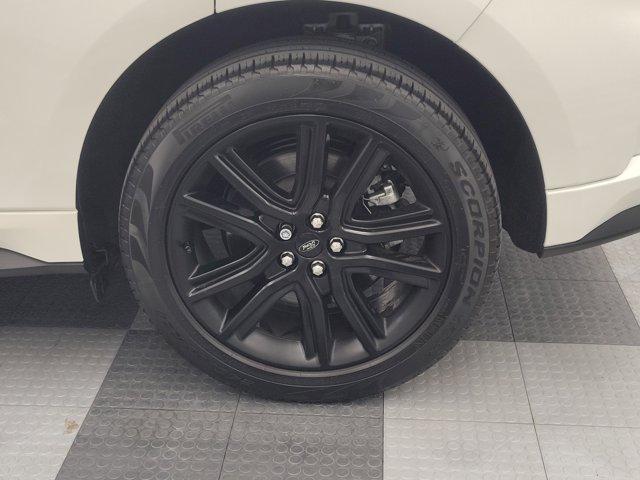 used 2022 Ford Edge car, priced at $26,888