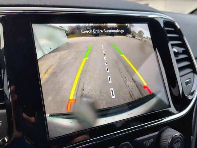 used 2021 Jeep Grand Cherokee car, priced at $27,588