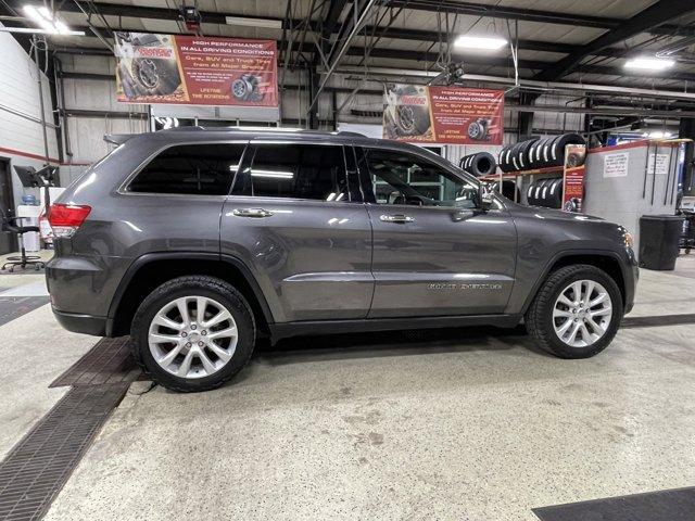 used 2017 Jeep Grand Cherokee car, priced at $15,288