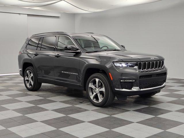new 2025 Jeep Grand Cherokee L car, priced at $49,401