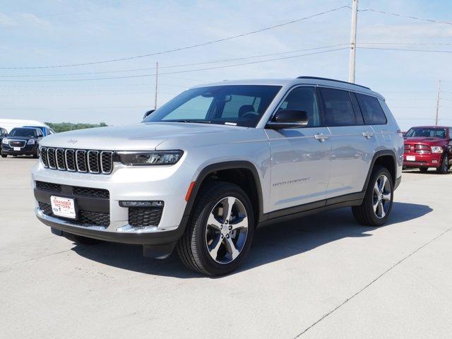 new 2024 Jeep Grand Cherokee L car, priced at $46,589