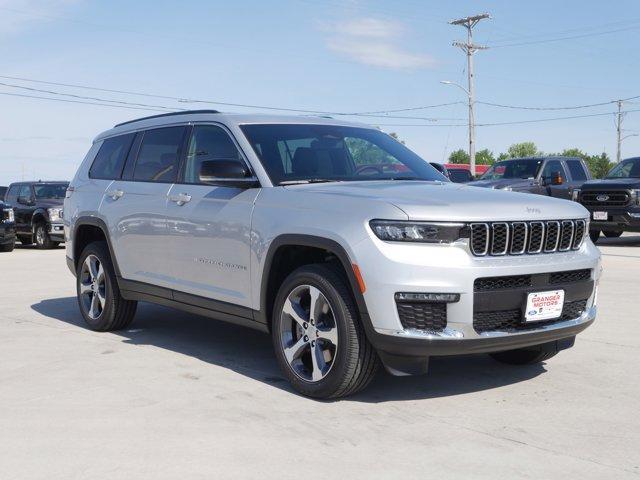 new 2024 Jeep Grand Cherokee L car, priced at $46,589