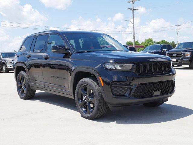 new 2024 Jeep Grand Cherokee car, priced at $42,978