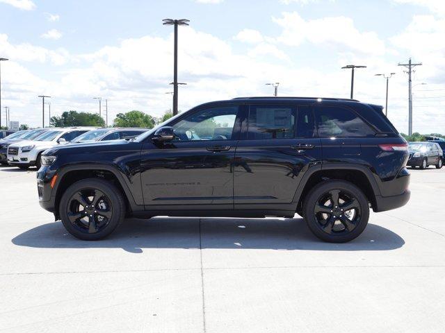 new 2024 Jeep Grand Cherokee car, priced at $42,978