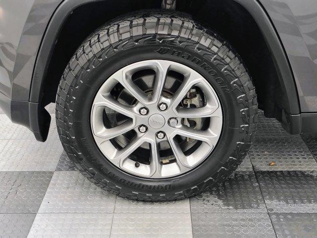 used 2016 Jeep Grand Cherokee car, priced at $15,688