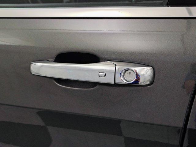 used 2016 Jeep Grand Cherokee car, priced at $15,688