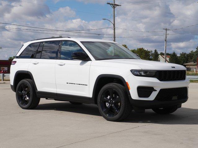 new 2025 Jeep Grand Cherokee car, priced at $43,772