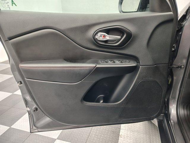 used 2022 Jeep Cherokee car, priced at $24,588