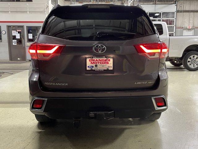 used 2019 Toyota Highlander car, priced at $28,988