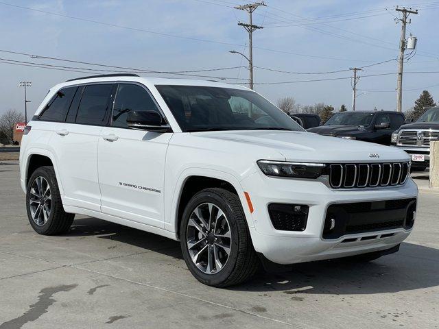 new 2025 Jeep Grand Cherokee car, priced at $55,149