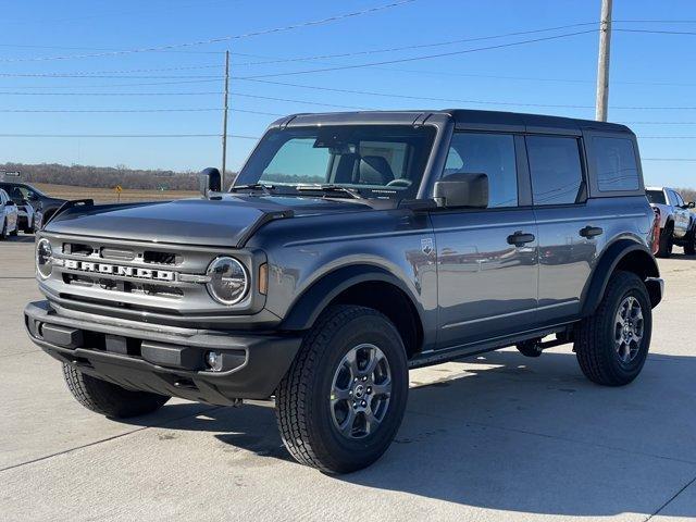 new 2024 Ford Bronco car, priced at $41,677