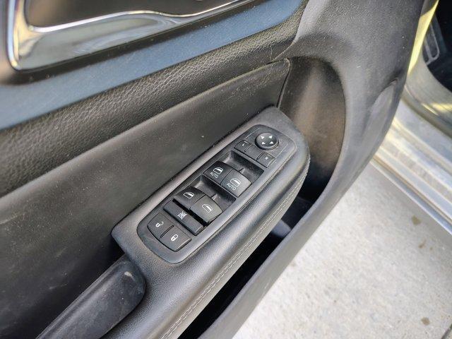 used 2015 Chrysler 200 car, priced at $8,500