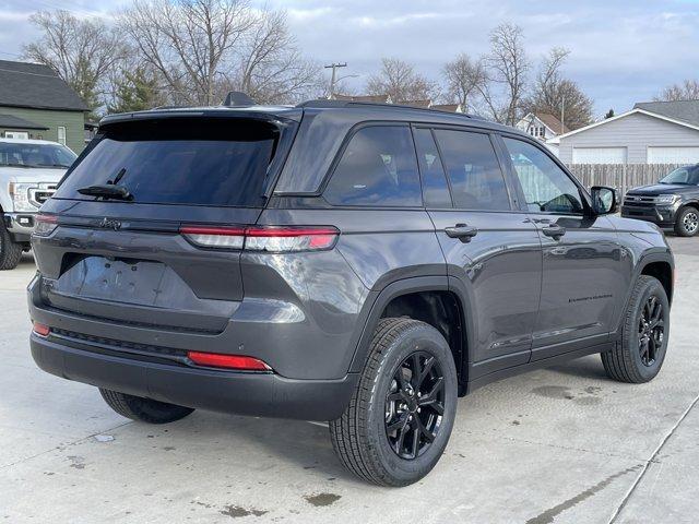 new 2025 Jeep Grand Cherokee car, priced at $38,981