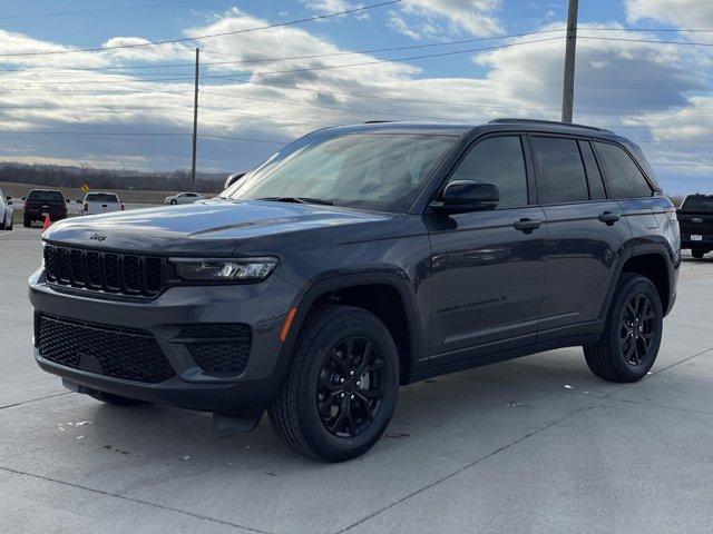 new 2025 Jeep Grand Cherokee car, priced at $38,981