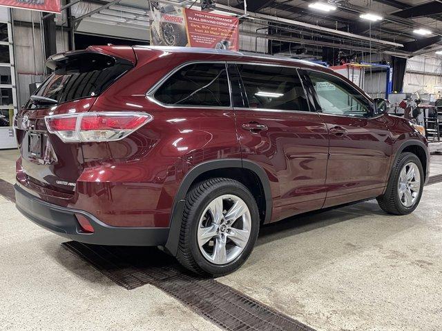 used 2016 Toyota Highlander car, priced at $18,888