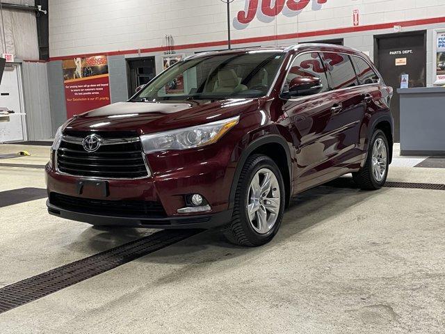 used 2016 Toyota Highlander car, priced at $18,888