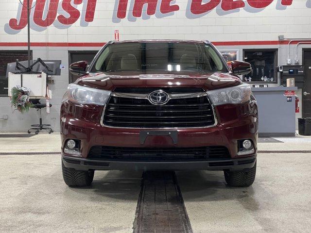 used 2016 Toyota Highlander car, priced at $18,888