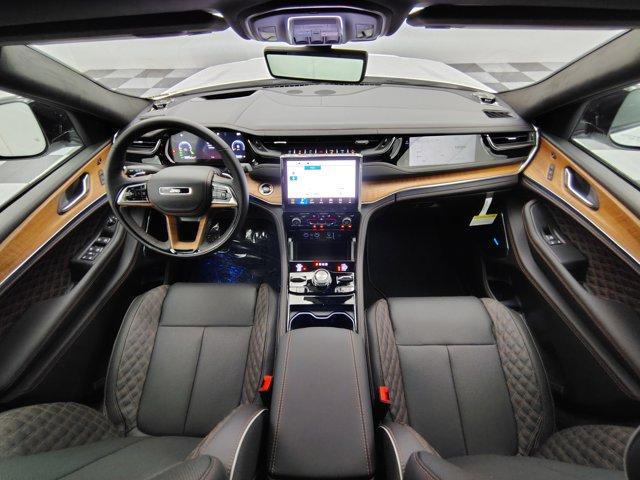 new 2025 Jeep Grand Cherokee car, priced at $62,807